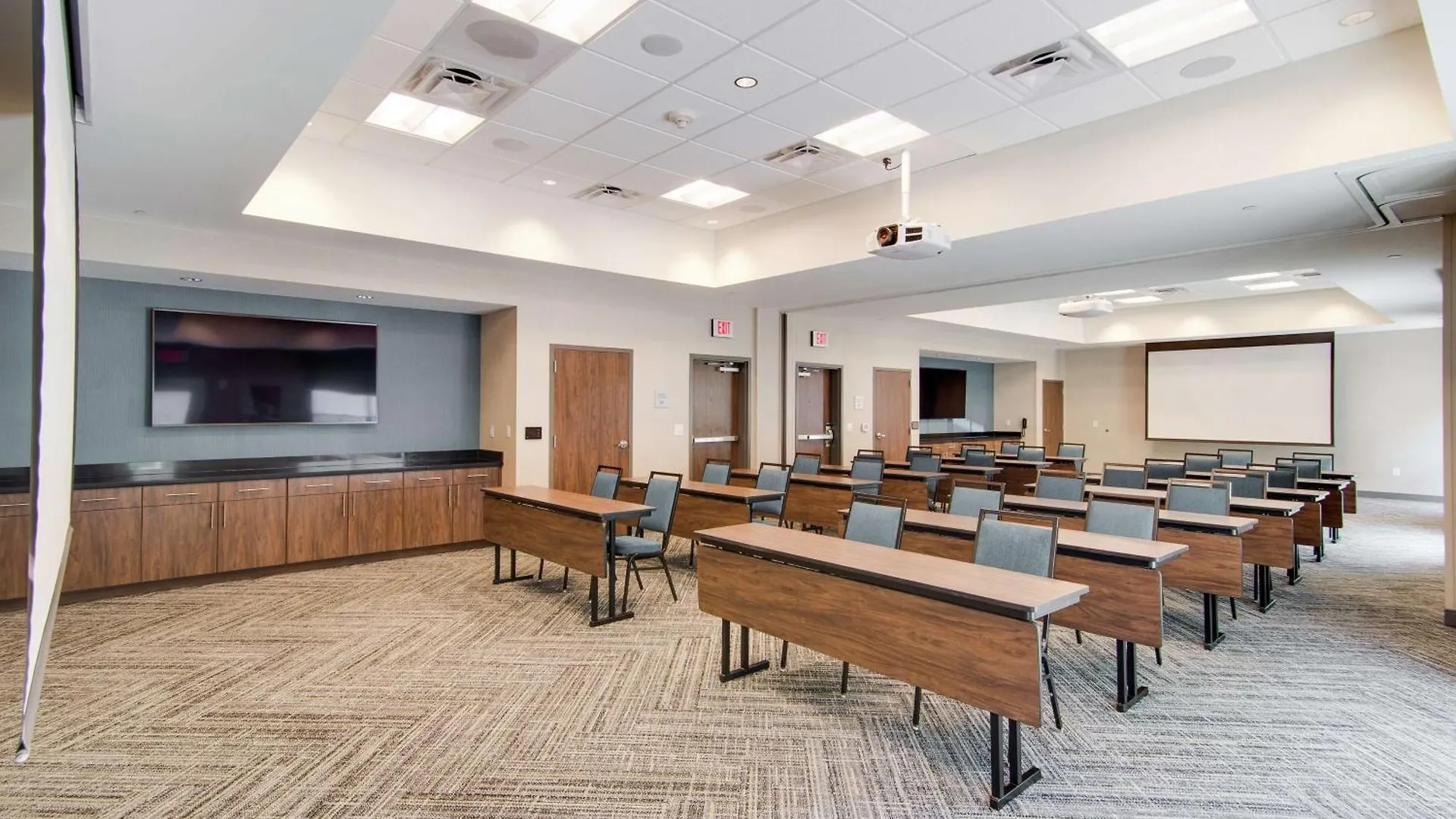 Hampton Inn & Suites By Hilton Nashville North Skyline 3*,